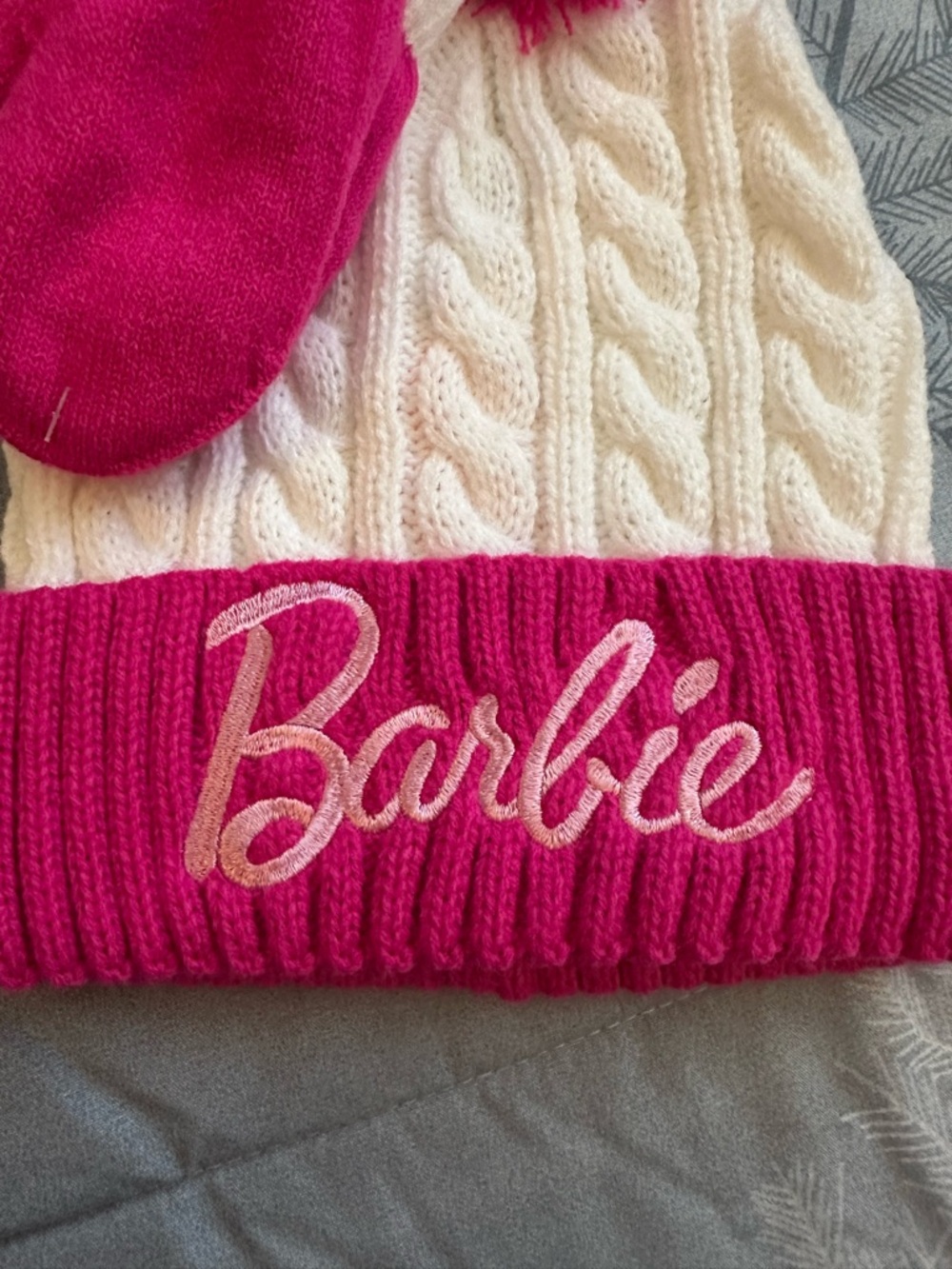 NWTS Barbie Pink Cable Knit Pom Hat with Matching Pink Mittens Toddler Sz 2T-5T - Picture 2 of 7